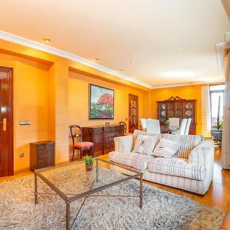 Moderan Smjestaj S Parkingom * Nova Bila