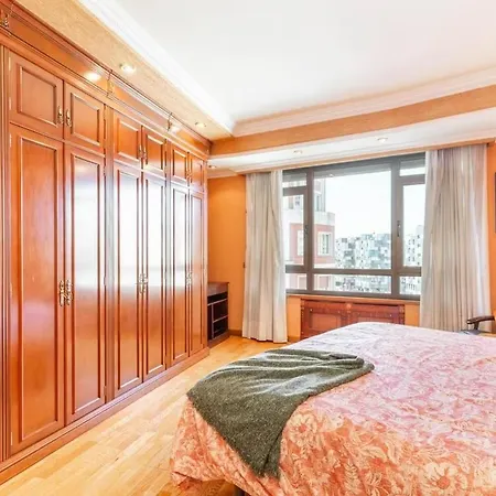 Moderan Smjestaj S Parkingom